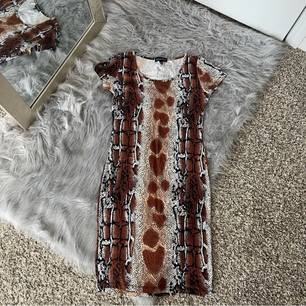 Size Medium Ladies’ Bundle - Picture 5 of 8